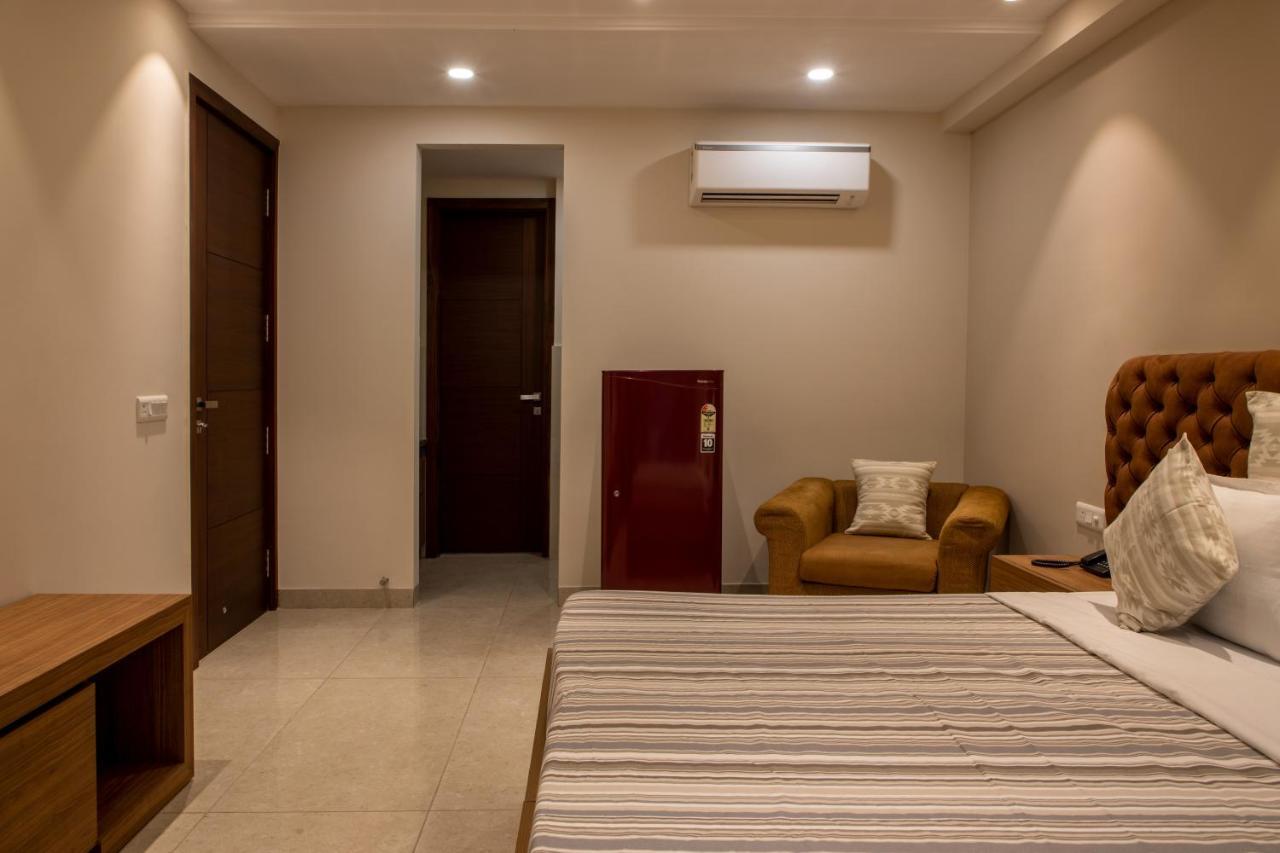 Perch Service Apartment-Mg Road Gurgaon Luaran gambar