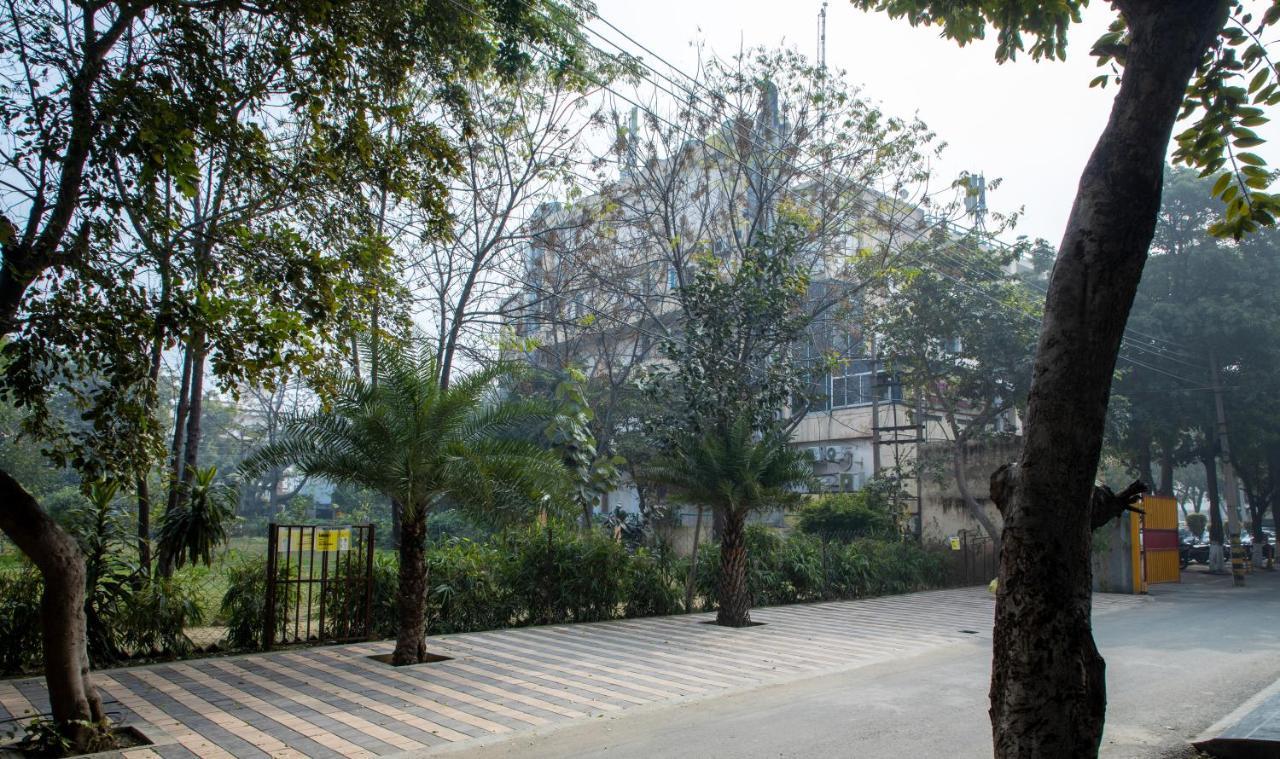 Perch Service Apartment-Mg Road Gurgaon Luaran gambar
